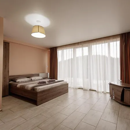 Brooklyn Hotel Yablunytsya