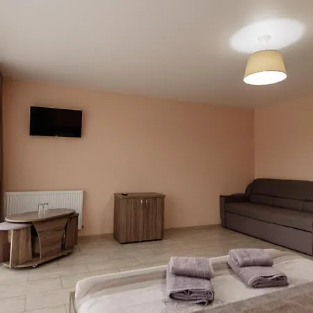 Hotel Brooklyn Yablunytsya